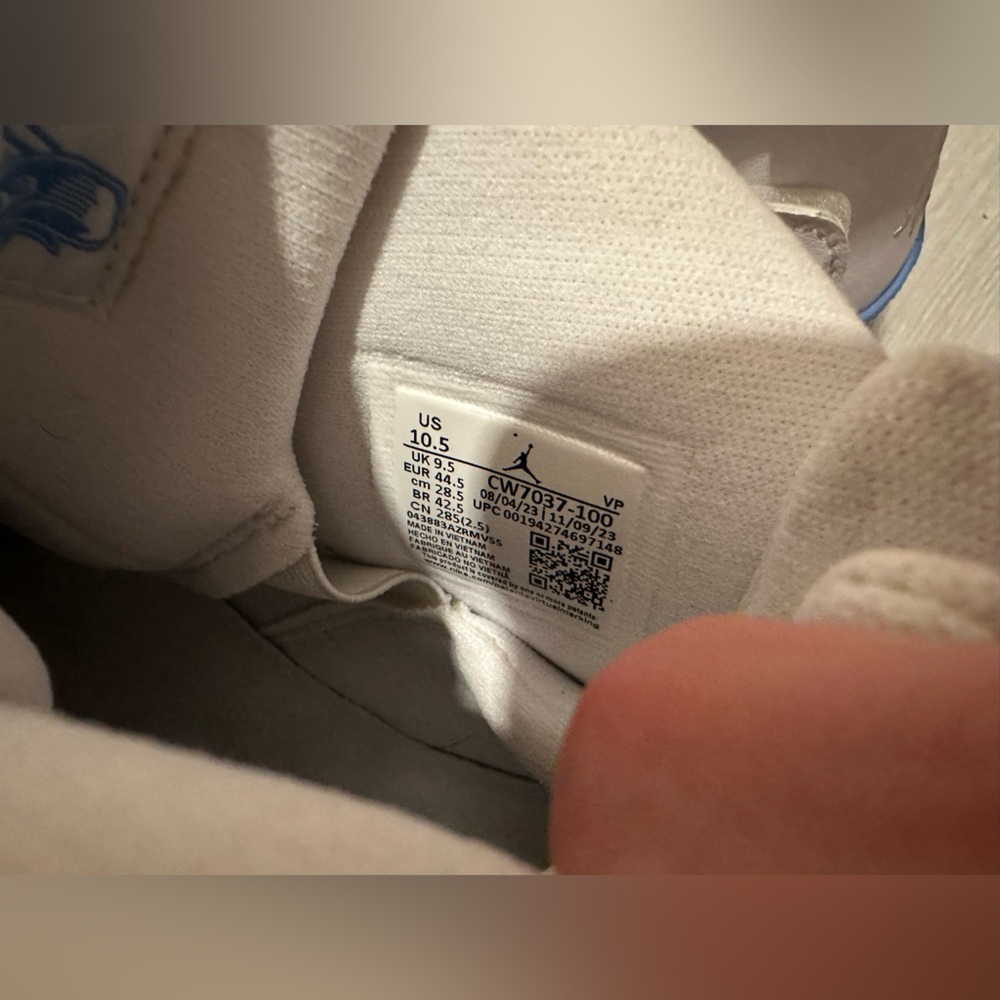 Nike Air Jordan 6 Rings UNC - Picture 12 of 13